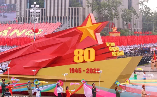 Viet Nam holds grand ceremony to mark 80th National Day