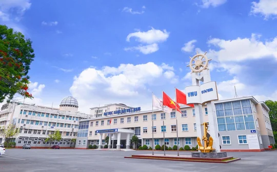 Phát triển Đại học Hàng hải Việt Nam thành trường trọng điểm quốc gia về kinh tế biển