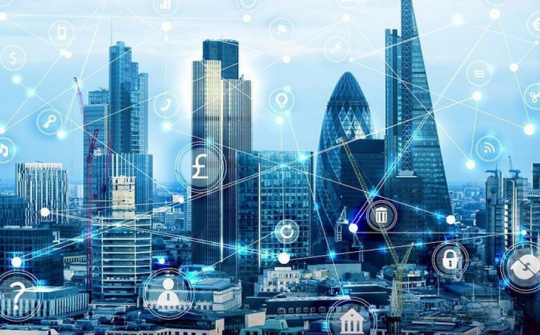 Vietnam committed to building world-class financial center