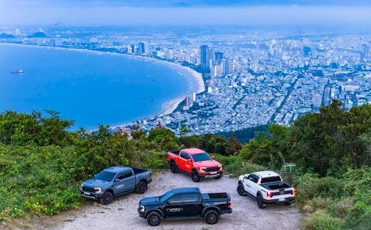 Ford Việt Nam lập kỷ lục doanh số năm 2025, vinh dự nhận Bằng khen của Thủ tướng