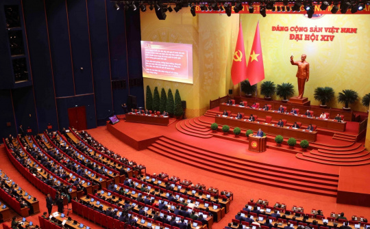 Party leader stresses new mindset in implementing Resolution of 14th National Party Congress