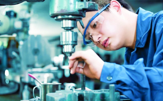 Hoàn thiện pháp luật về khoa học, công nghệ để thúc đẩy đổi mới, sáng tạo và chuyển đổi số quốc gia