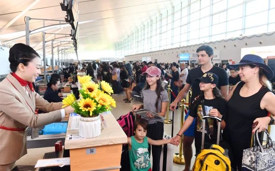 Sôi động đầu năm, Phú Quốc đón 17.000 du khách chỉ trong một ngày