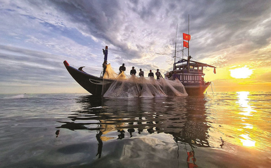 Hoàn thiện hạ tầng nghề cá Ninh Bình trong tái cấu trúc kinh tế biển