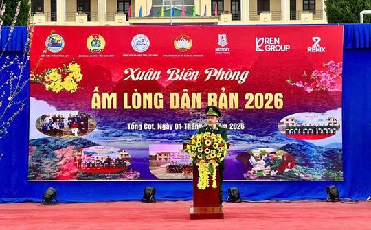 Xuân Biên phòng lan tỏa nghĩa tình nơi biên cương