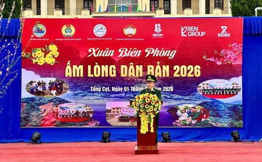 Xuân Biên phòng lan tỏa nghĩa tình nơi biên cương