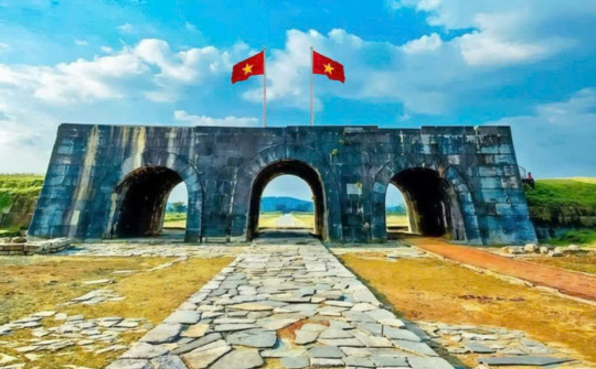 Thanh Hóa: Miễn phí tham quan Thành Nhà Hồ, Lam Kinh dịp Tết