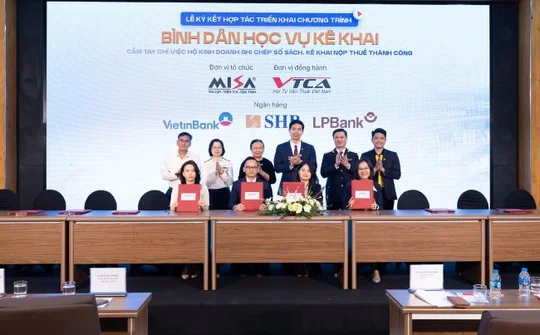 Bình dân học vụ kê khai thuế: Mô hình tích hợp SHB – MISA trong hỗ trợ hộ kinh doanh