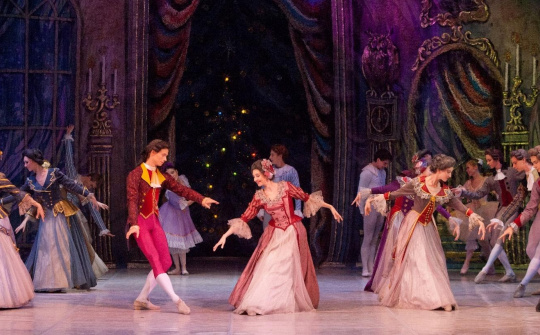 Ballet và giao hưởng kể những câu chuyện vượt thời gian