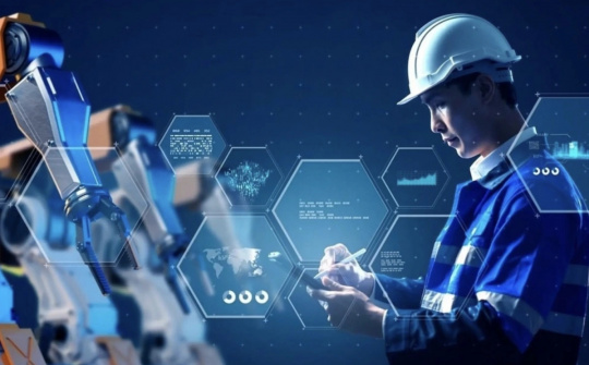 Vietnam advised to develop economic clusters to upgrade national competitiveness