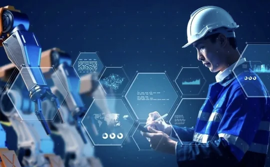 Vietnam advised to develop economic clusters to upgrade national competitiveness