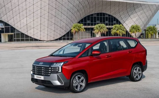 Hyundai Thành Công Việt Nam chính thức giới thiệu Stargazer mới
