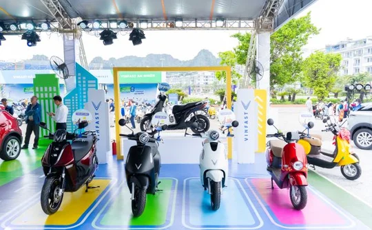 VinFast “phủ xanh” Vietbuild 2026 với dàn ô tô, xe máy điện và hệ sinh thái năng lượng xanh