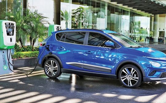 Xe điện và câu chuyện hạ tầng đô thị