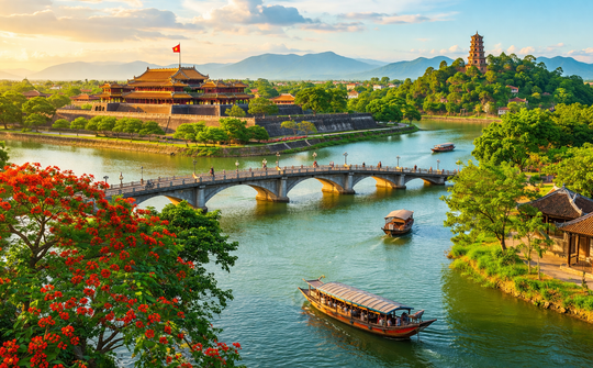 Phát triển du lịch Huế theo hướng xanh gắn với xây dựng thương hiệu điểm đến và mở rộng thị trường trọng điểm