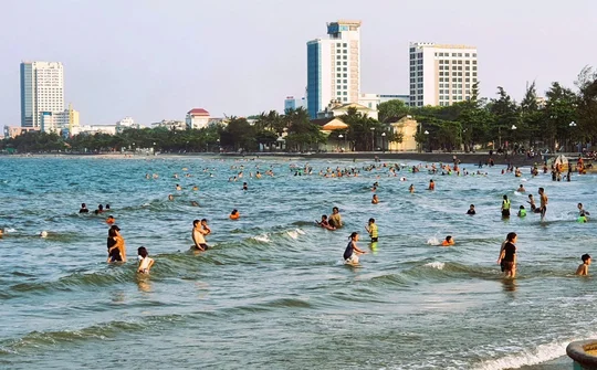 Cửa Lò 2026: Bản giao hưởng của biển xanh và lòng người