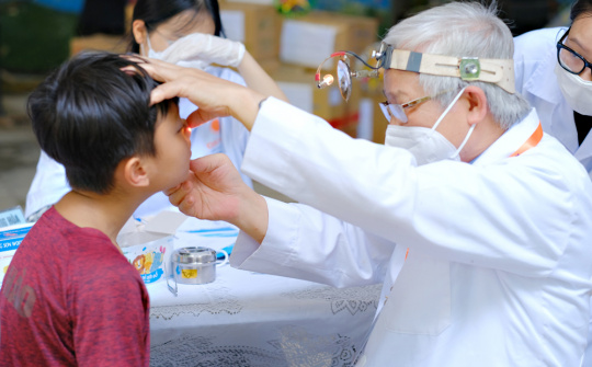 TTƯT, PGS.TS.BSCC Trần Công Hòa: Tấm gương người thầy thuốc y đức và giàu lòng nhân ái