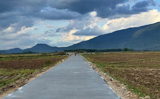 Giao thông nông thôn - Đòn bẩy phát triển nông nghiệp hiện đại ở xã Tánh Linh