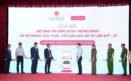 Ninh Bình thí điểm Kiosk thông minh, thúc đẩy chính quyền số và dịch vụ công hiện đại