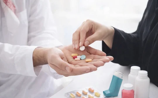 Hoàn thiện cơ chế hỗ trợ thuốc miễn phí: Bảo đảm công bằng trong tiếp cận y tế và nâng cao hiệu quả quản trị dược