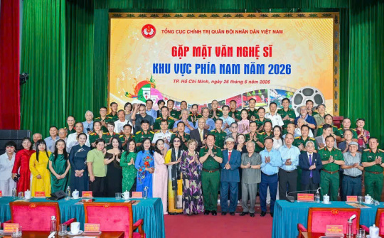 Một kết nối nhân văn