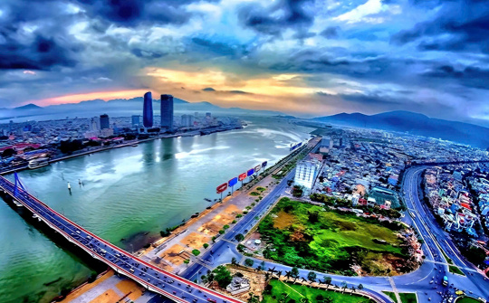Đổi mới quản trị nhà nước ở các đô thị lớn trong tiến trình hoàn thiện mô hình chính quyền địa phương hai cấp
