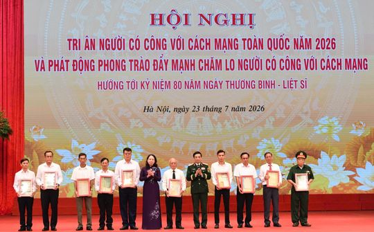 Thủ tướng Chính phủ: Huy động sức mạnh toàn dân tộc trong công tác đền ơn đáp nghĩa*