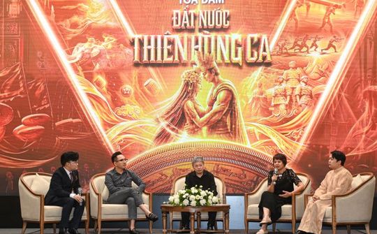 "Đất Nước Thiên Hùng Ca": Bản hùng ca Việt trên sân khấu đương đại