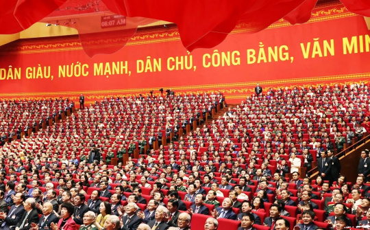 Đổi mới và hoàn thiện cơ chế khuyến khích và bảo vệ cán bộ dám nghĩ, dám làm trong điều kiện hiện nay