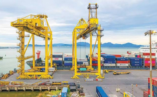 Phát huy lợi thế địa kinh tế, nâng cao năng lực logistics của Đà Nẵng
