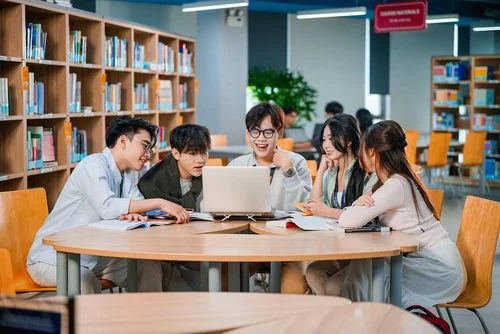 Phát triển tài nguyên giáo dục mở, kiến tạo nền tảng tri thức cho giáo dục đại học số