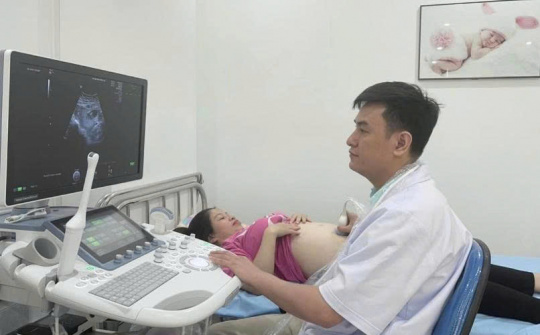 BSCKII. Trần Quý Khánh: Nước mắt hạnh phúc cùng phụ nữ vượt cạn thành công