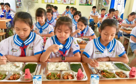 Sữa tươi có vai trò đặc biệt quan trọng với độ tuổi học đường