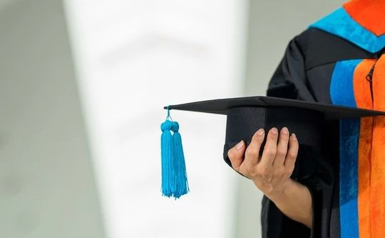 Đào tạo tiến sĩ toàn thời gian: Đầu tư cho năng lực sáng tạo ở tầm quốc gia