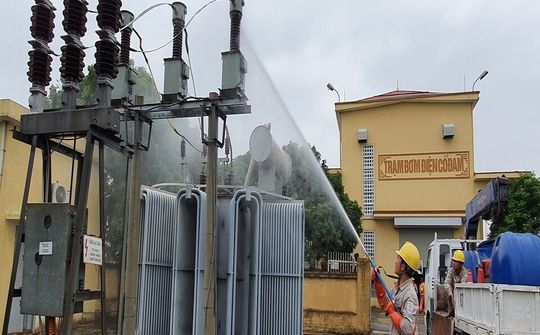 Điện lực Ý Yên nâng cao chất lượng cung ứng điện mùa nắng nóng và mưa bão năm 2022