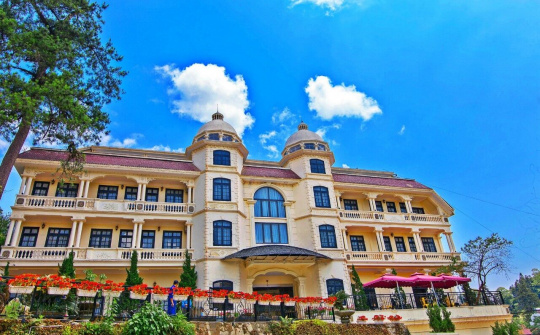 Lacasa Sapa Hotel – Lâu đài bình yên giữa “thành phố trong sương”