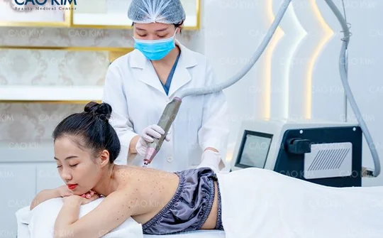 Trị viêm da, viêm nang lông ở đâu tại TP.HCM an toàn hiệu quả cao?