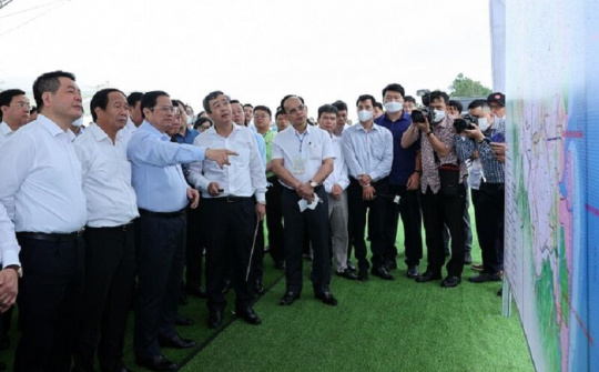 Thủ tướng Chính phủ làm việc tại tỉnh Thái Bình