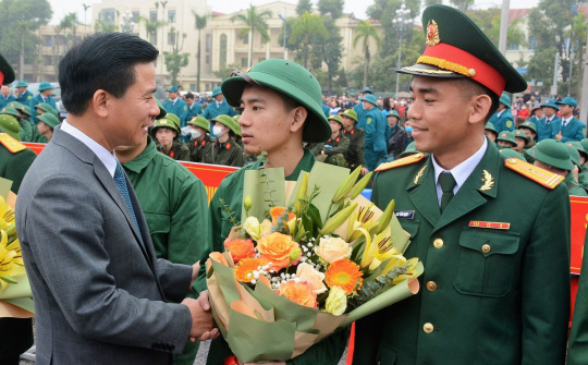 Thanh Hóa: Lễ giao nhận quân diễn ra trang trọng, nhanh gọn, an toàn tuyệt đối