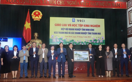 VCCI tổ chức Giao lưu và học tập kinh nghiệm giữa các doanh nghiệp Thanh Hóa và Ninh Bình