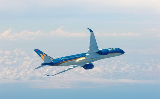 Chuyến bay của Vietnam Airlines quay đầu cấp cứu một trẻ em người Nhật