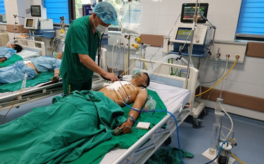 Thanh Hóa: Phẫu thuật thành công bệnh nhân bị đứt động mạch, rách mô phổi và thủng tim phải