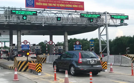 Phó Thủ tướng phê bình VIDIFI vì để đứt cáp quá lâu trên cao tốc Hà Nội - Hải Phòng