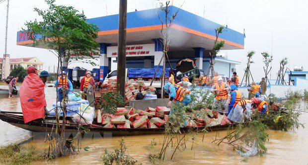 Xử lý nghiêm việc lợi dụng mưa lũ để đầu cơ, găm hàng