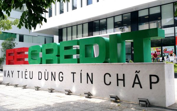 Yêu cầu làm rõ thông tin “Trả nợ cho Fe Credit bằng cách tìm cái chết”