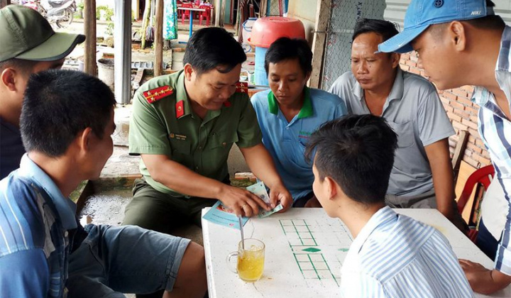 Ðấu tranh với tội phạm liên quan tiền giả