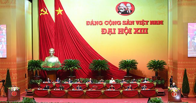 Xác định các giải pháp trọng tâm bảo vệ nền tảng tư tưởng của Đảng trong thời kỳ mới