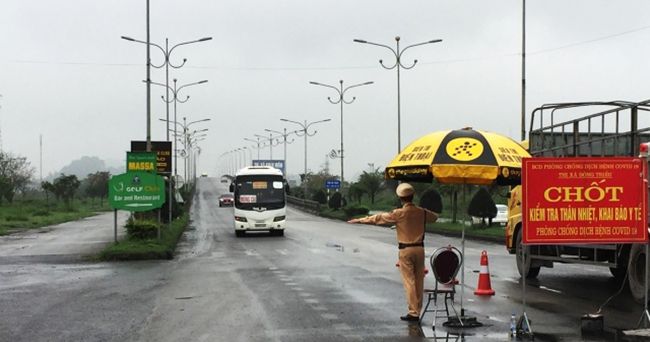 Quy định đánh giá mức độ nguy cơ và các biện pháp hành chính tương ứng trong phòng chống dịch COVID-19.