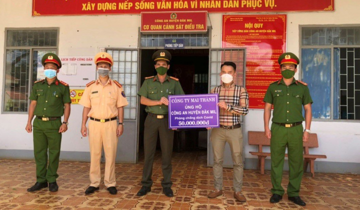 Đắk Nông: Công an huyện Đắk Mil chung sức, chung lòng phòng, chống đại dịch Covid-19