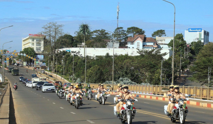 CSGT Đắk Nông: Bình yên trên những cung đường